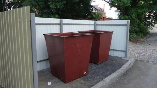 В Оренбуржье выявлены нарушения на площадках для сбора мусора