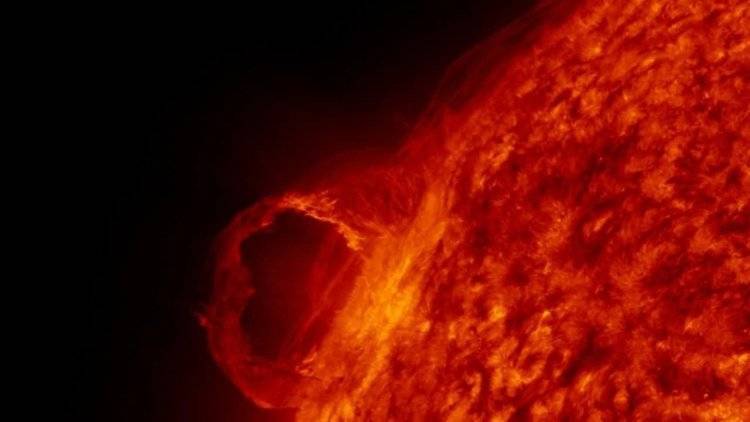 Ученые заявили о возможном появлении «вспышки—убийцы» на Солнце