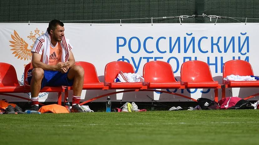 Комличенко заявил, что не расстроился, не попав в заявку сборной России на матчи с Сан-Марино и Кипром