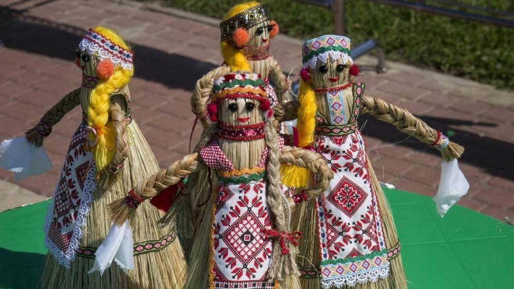 Новый рекорд "Русского поля": На фестивале славянского искусства создадут самое большое этнограффити
