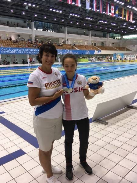 Орчанка Виктория Ищиулова проплыла с рекордом России и выполнила норматив Мастера спорта России международного класса