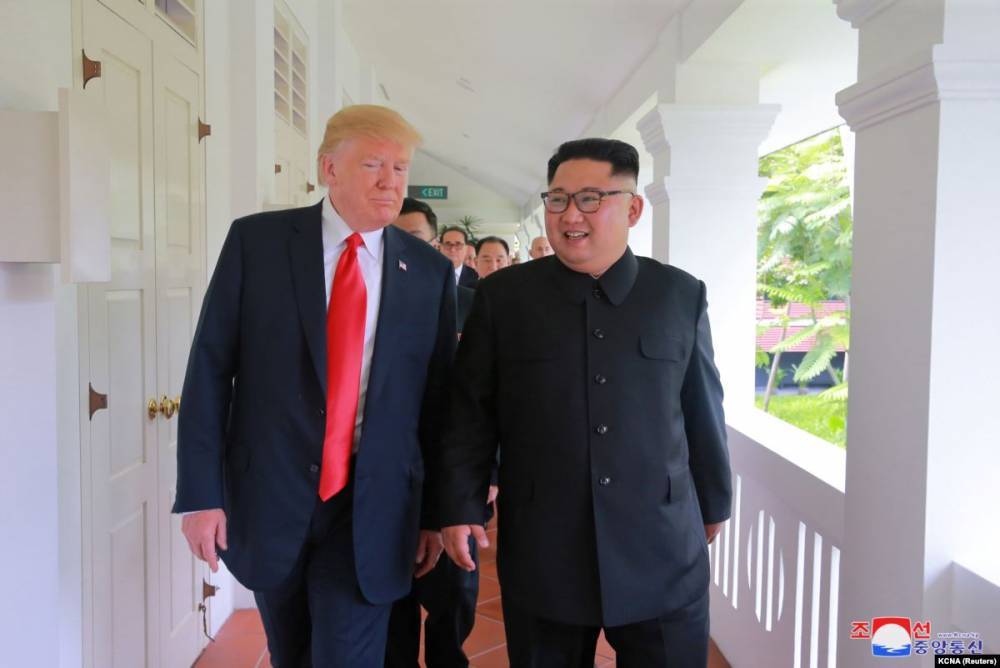 Президент Трамп снова хвалит лидера КНДР Ким Чен Ына