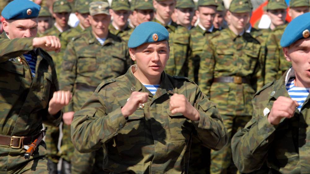 "Наши десантники шли на Приштину победить или умереть": Как 200 российских бойцов "уделали" НАТО в Косово