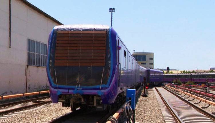 Азербайджан закупил у России вагоны метро нового поколения