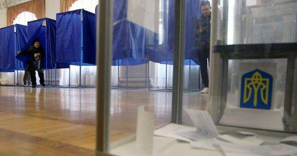 Партии завершили выдвижение своих кандидатов на внеочередных выборах в Раду