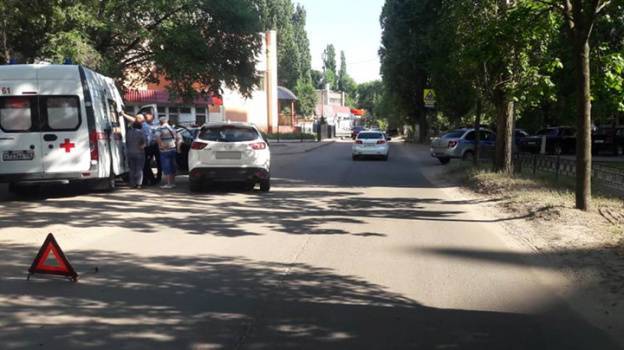В Воронеже автомобилистка сбила 13-летнего подростка