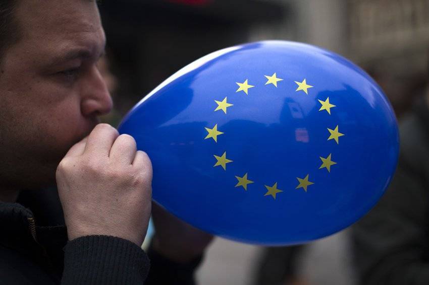 Послы ЕС утвердили продление санкций по Крыму