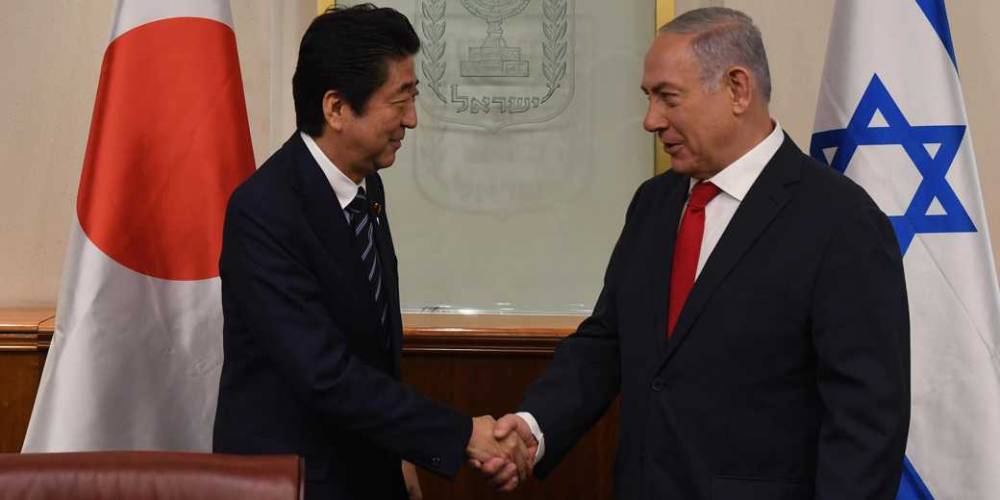 Премьер-министр Японии отправляется в Тегеран