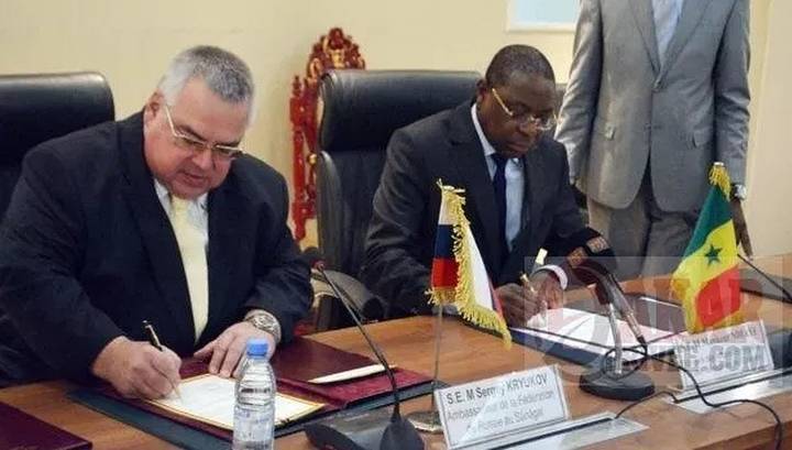 Ушел из жизни посол РФ в Гамбии и Сенегале Сергей Крюков