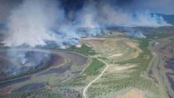 В Якутии ввели режим ЧС из-за природных пожаров