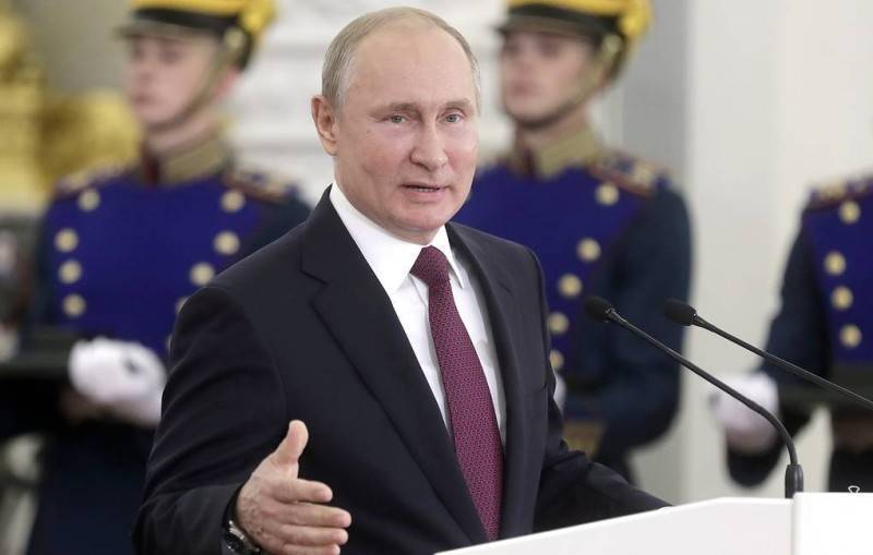 Путин: решить задачи развития России можно только общими усилиями всего общества