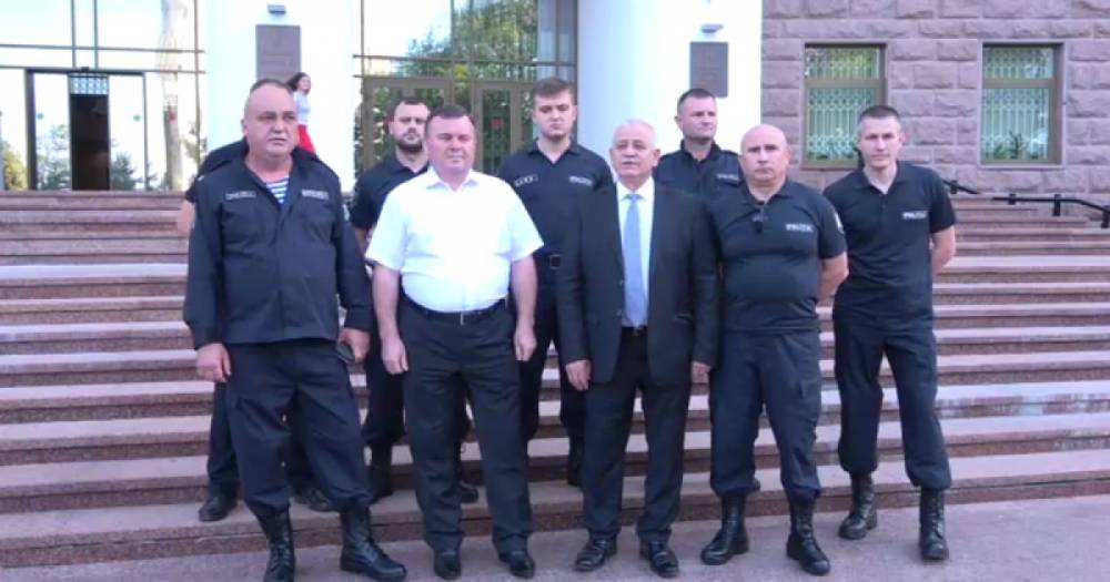 Группа офицеров МВД Молдовы перешла на сторону нового правительства