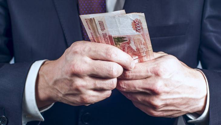 В Брянске не платившего зарплату директора оштрафовали на 20 тысяч рублей