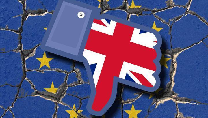 Нежелателен, но возможен: ЕК допускает Brexit без сделки
