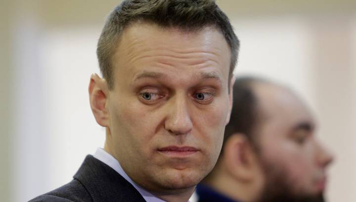 Навальному придется переночевать в ОВД