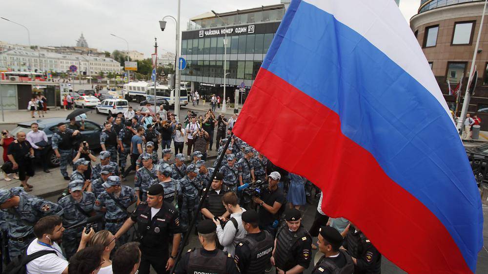 В Москве проходит несанкционированная акция в поддержку журналиста Голунова