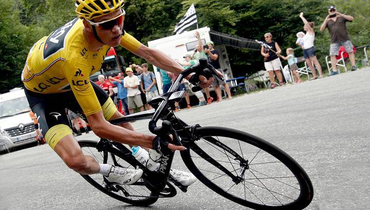 Велоспорт. Фрум получил перелом таза и пропустит "Тур де Франс"