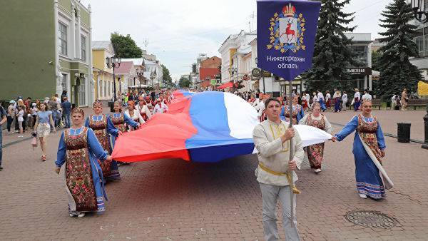 В регионах прошли праздничные мероприятия в честь Дня России