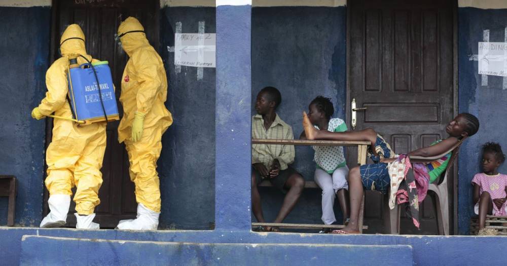 Эбола добралась до Уганды и унесла жизнь 5-летнего ребенка. Как атакует смертоносный вирус – в инфографике