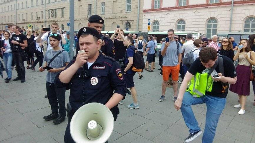 Член СПЧ обвинил организаторов несогласованной акции в Москве в желании пропиариться