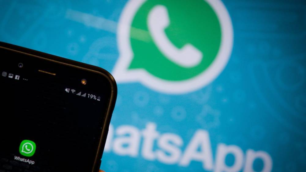 Санкции WhatsApp жителям России не грозят: Эксперт объясняет, кто пострадает от них первыми