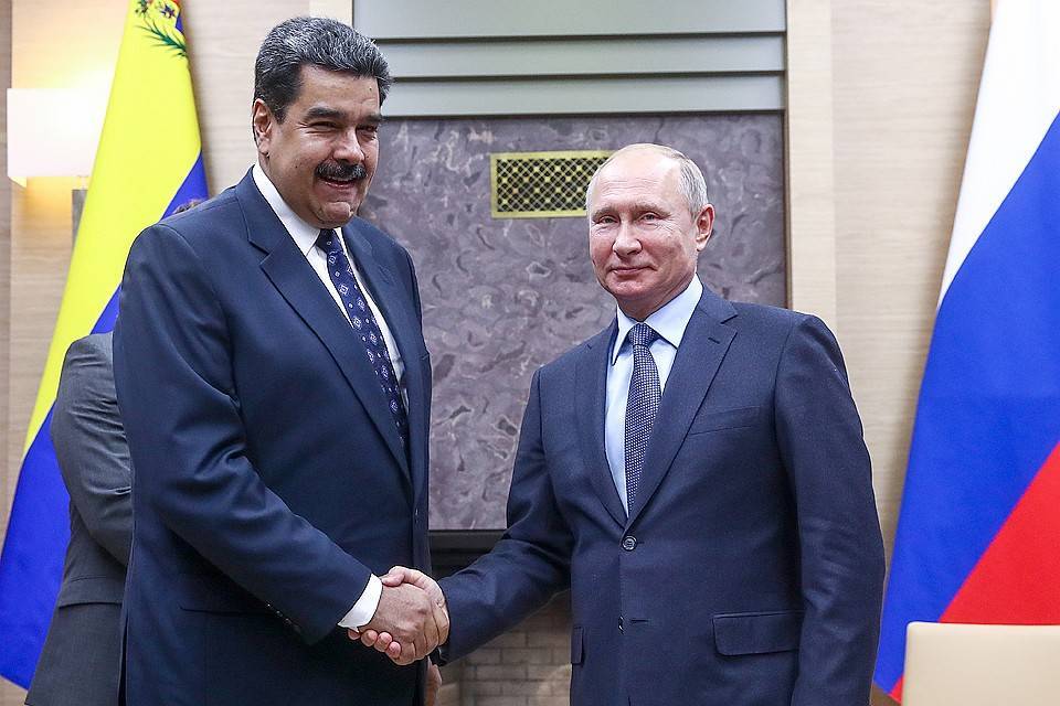 Мадуро пакует чемоданы в Москву