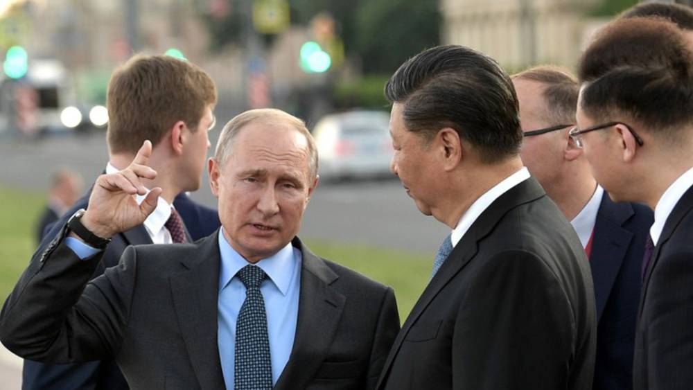 От наших отношений с Китаем зависит безопасность мира: Путин объяснил, на стороне какого из тигров "умная обезьяна"