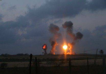 ЦАХАЛ нанес ответный удар по Газе, боевики попытались ответить