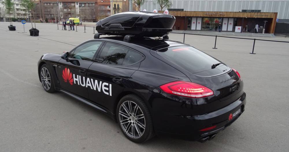 Беспилотные автомобили Huawei появятся в 2021 году