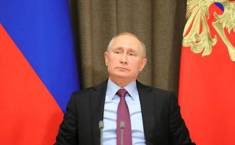 Владимир Путин заявил о деградации отношений России и США