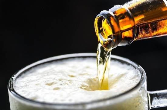 СМИ: Минфин не поддержал введение минимальной розничной цены на пиво