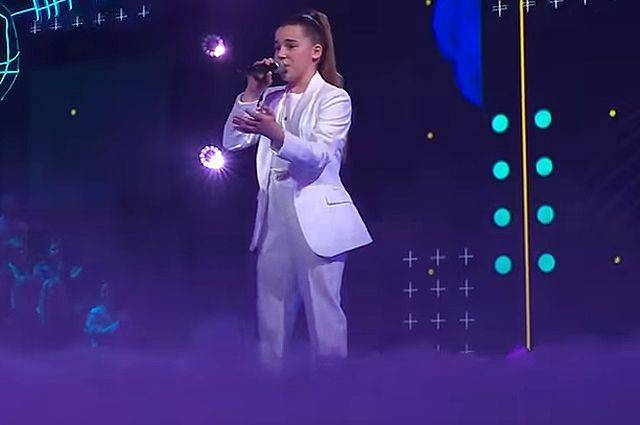 Микелла Абрамова рассказала о съемках клипа с Ержаном Максимом