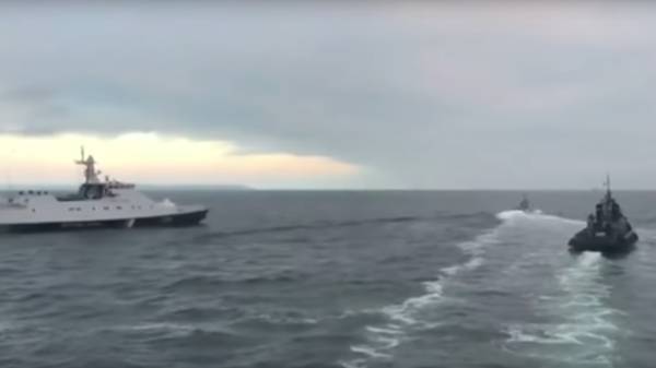 Украина отказалась от прохода кораблей через Керченский пролив