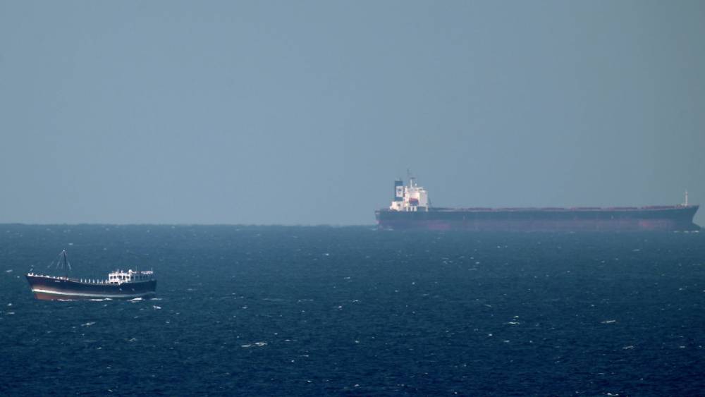 В Оманском заливе атаковали два нефтяных танкера