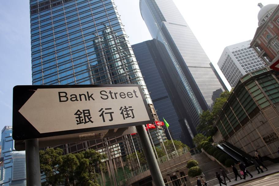 Китайские банки меняют шкуру