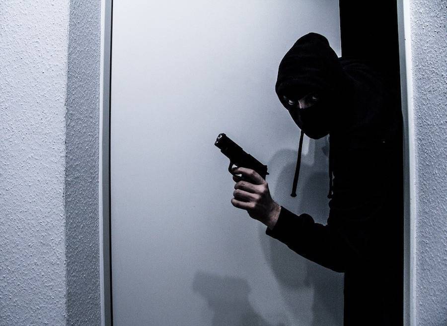 Вооружённое ограбление банка произошло на юге Москвы