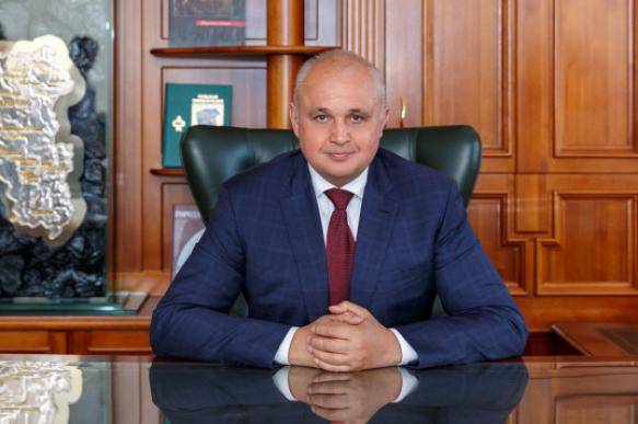 Глава кузбасских Мысков покинул пост после обсуждения с губернатором оползня на разрезе