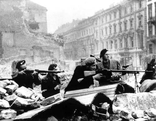 Украинцы и Варшавское восстание 1944 года. Российские СС на стороне фашистов