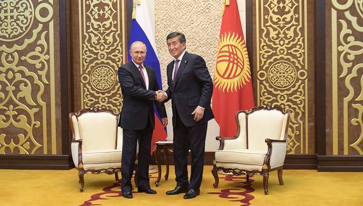 Президент России встретился в Бишкеке с главами Киргизии и Индии