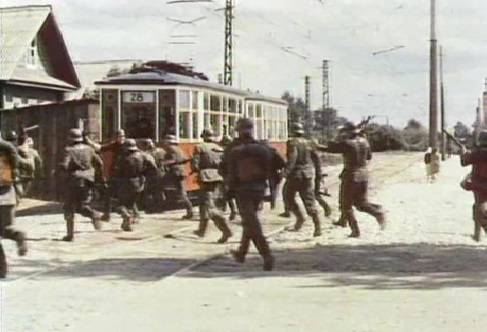 «Трамвай для немцев в Ленинград»: что не так с советским фильмом «Блокада» | Русская семерка