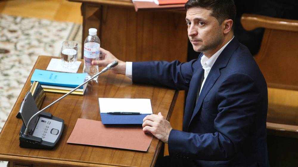 Назначенец по квоте Порошенко решил через суд оспорить указ Зеленского