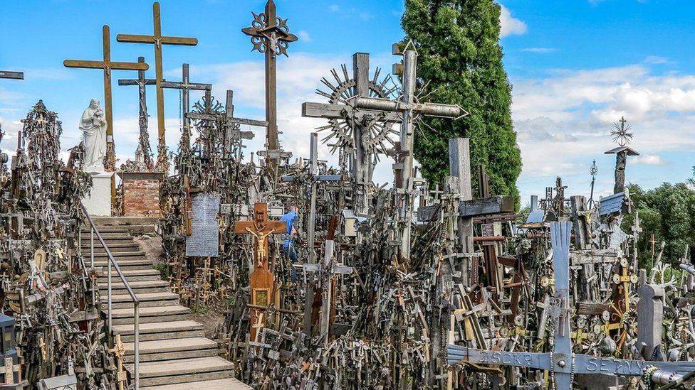 Литовская гора ста тысяч крестов