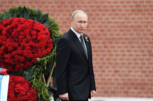 Путин постановил учредить медаль в честь 75-летия Победы