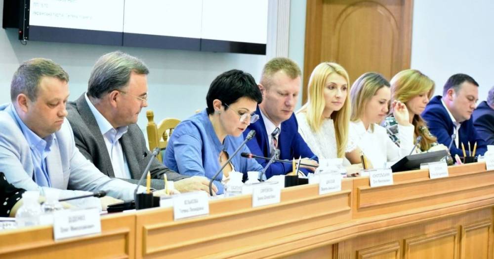 ЦИК зарегистрировала еще 53 кандидатов в нардепы. Список - ru.tsn.ua - Украина