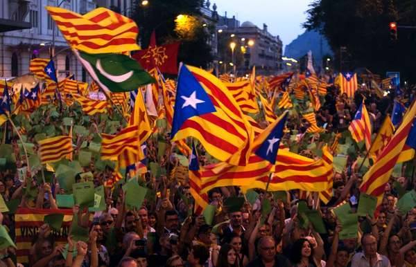 Сепаратизм по-европейски: День Каталонии (фоторепортаж)