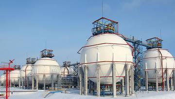 Новак: Россия намерена в 5 раз увеличить выпуск сжиженного природного газа