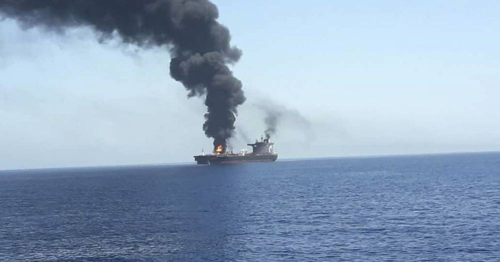 Атака на танкеры в Оманском заливе, выпуск евробондов Украиной. Пять новостей, которые мы могли проспать - ru.tsn.ua - США - Украина - Вашингтон - Иран - Тегеран