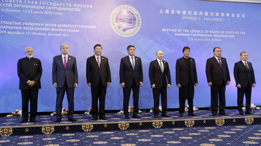 Главы государств начали саммит ШОС