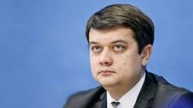 Глава партии «Слуга народа» отказывается разговаривать на украинском языке