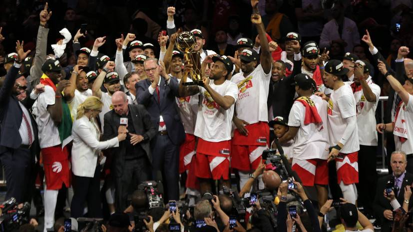 «Торонто» впервые в своей истории стал чемпионом НБА